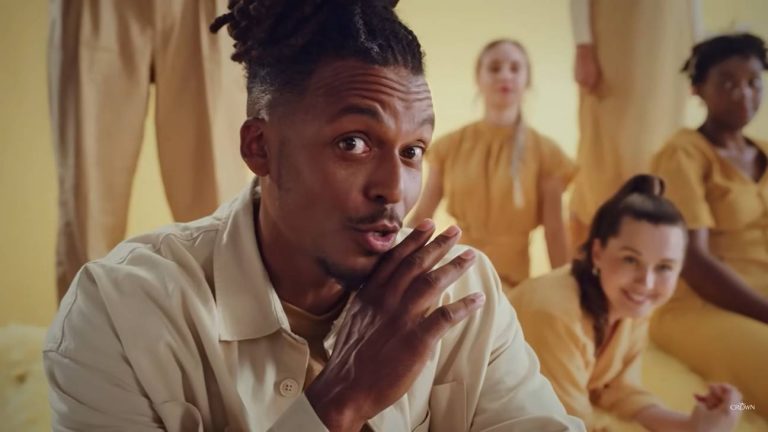 People Are Calling For Offensive ‘Crown Paints’ Advert To Be Banned