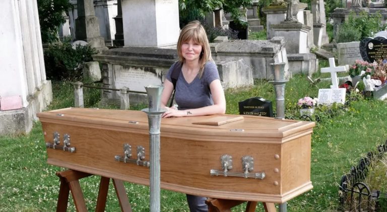 ‘Funeral Crasher’ Reveals Why She’s Attended More Than 200 Ceremonies