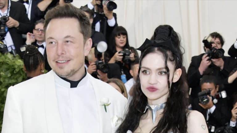 Elon Musk Thought Grimes Was A Computer Simulation Designed For Him – And She Agreed