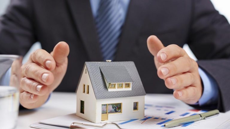 3 Reasons To Hire A Property Manager For Your Rental Property