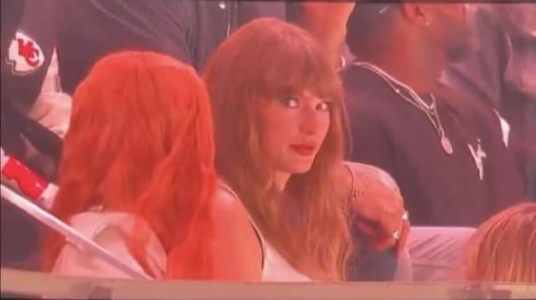 Taylor Swift Got Booed Into Oblivion At The Super Bowl Last Night