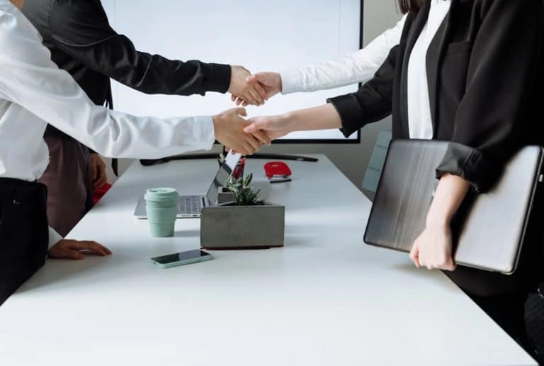 7 Things All Smart Business Owners Should Be Doing