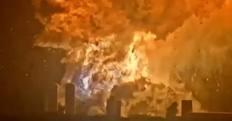 Elon Musk’s Starship 36 Explodes, Bursts Into A Ridiculous Amount Of Flames During Testing