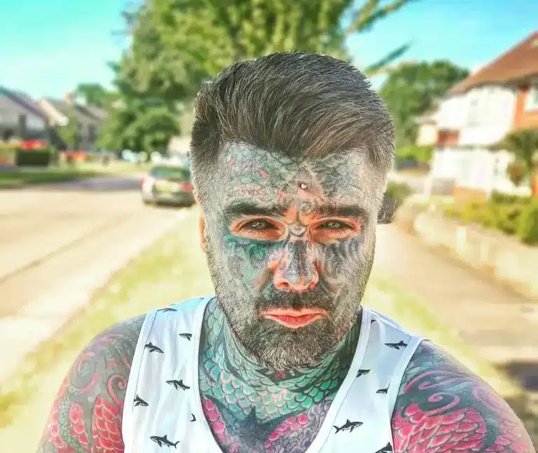 ‘Britain’s Most Tattooed Man’ Claims He Is Unable To Watch P*rn As New Age Check System Mistakes His Ink For A Mask